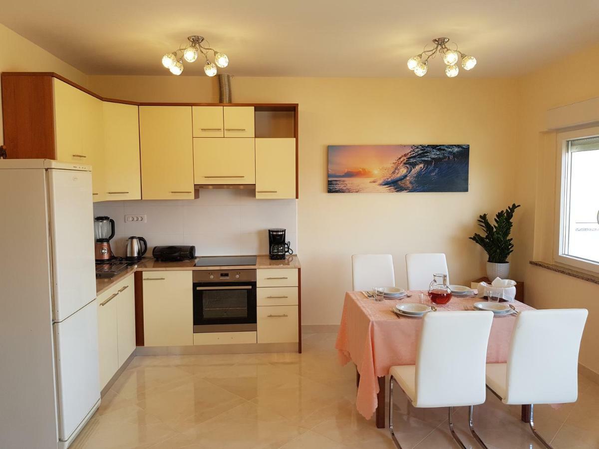 Apartman Vesna Malinska Exterior photo
